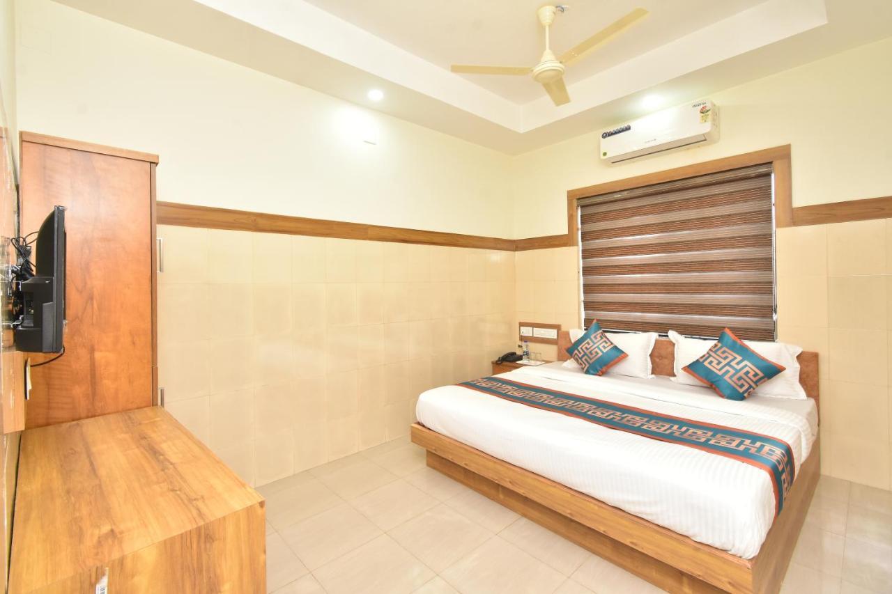 Hotel Kannur Capital Caltex Экстерьер фото